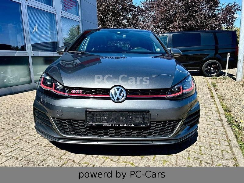 Gebraucht VW Golf VII GTI 245 PS (180 kW) 2019 Grau Limousine