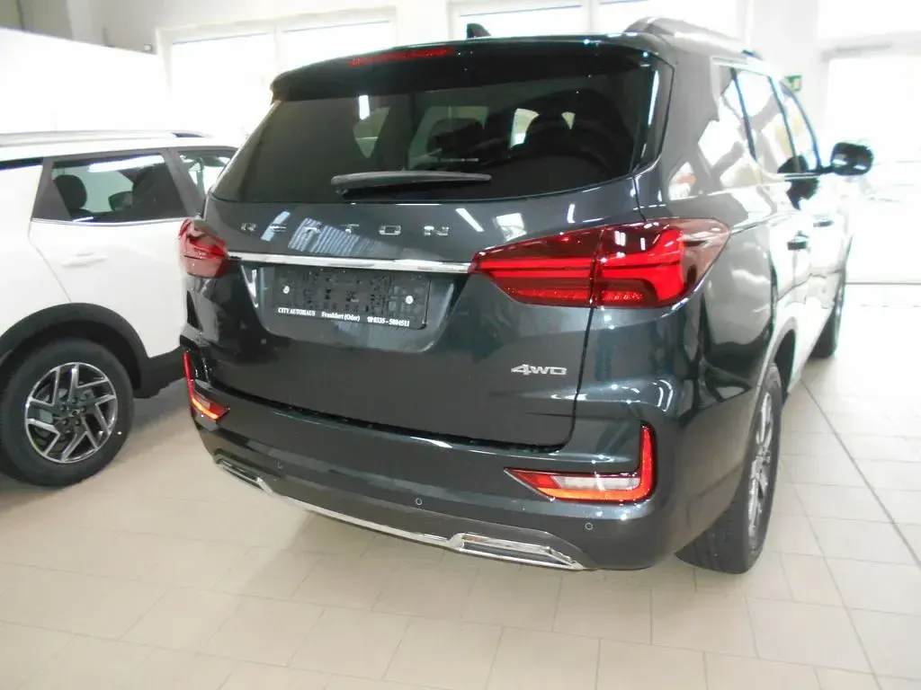 Neu SsangYong Rexton 201 PS (147 kW) 2026 Grau SUV