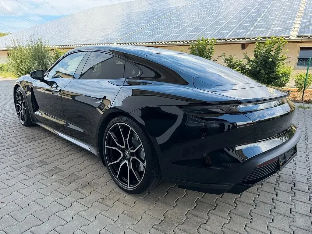 Gebraucht Porsche Taycan Turbo 500 kW (680 PS) 2023 Schwarz Limousine