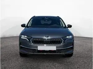 Neu Skoda Octavia Selection 150 PS (110 kW) 2026 Graphitegrau Kombi