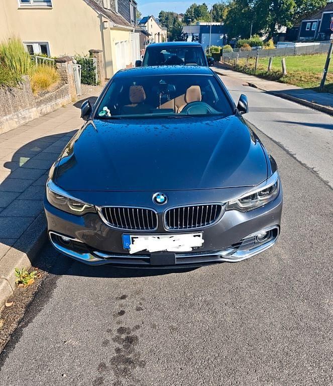 Grau Gebraucht 2017 BMW 430 Luxury Line Coupé | 20.995 € (Guter Preis) - Bild 1/3