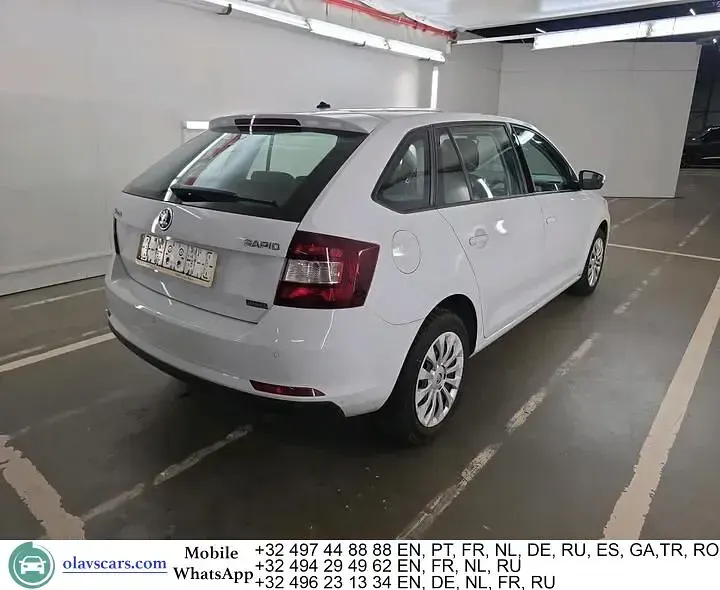 Gebraucht Skoda Rapid Ambition 95 PS (69 kW) 2018 Weiß Kleinwagen