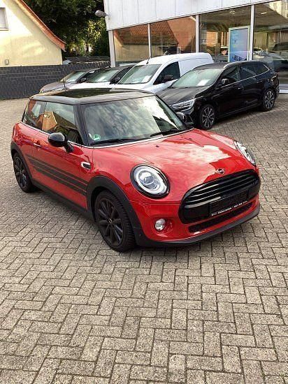 Chili red Gebraucht 2018 Mini Cooper Kleinwagen | 15.890 € (Fairer Preis) - Bild 1/4