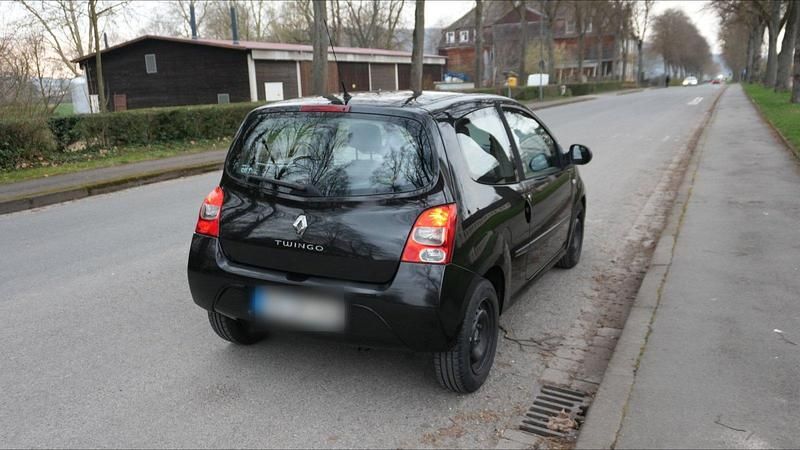 Second-hand Renault Twingo Dynamique 75 CP (55 kW) 2007 Negru Hatchback
