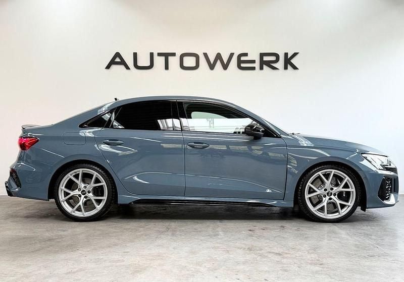 Gebraucht Audi RS3 Sport 400 PS (294 kW) 2022 Grau Limousine