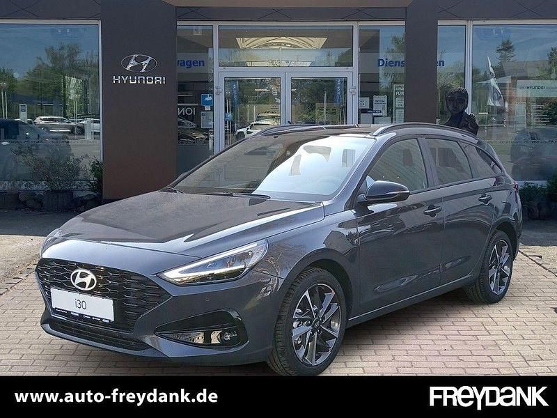 Neu Hyundai i30 140 PS (102 kW) 2026 Ecotronic gray Kombi