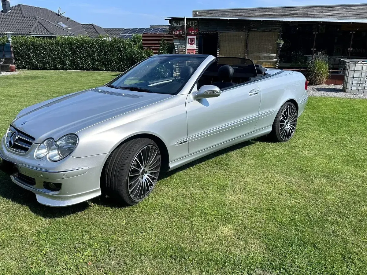 Gebraucht Mercedes CLK200 184 PS (135 kW) 2007 Silber Cabrio