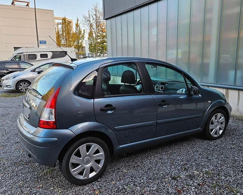 Blau Gebraucht 2008 Citroën C3 Limousine | 2.200 € - Bild 1/4