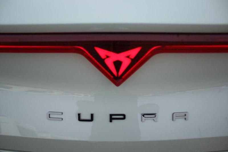 Grau Neu 2025 Cupra Leon VZ Limousine | 38.490 € (Superpreis) - Bild 1/4