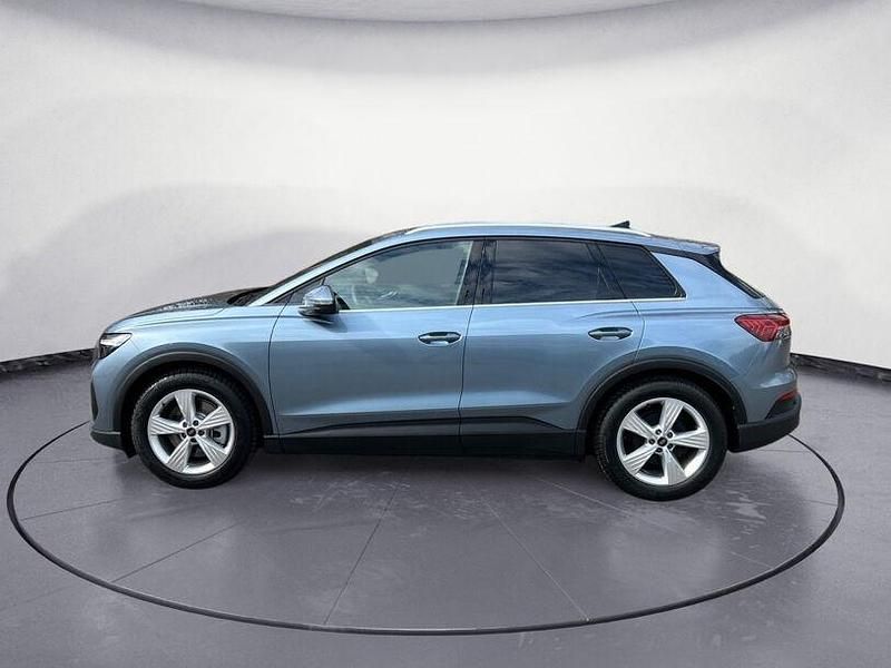 Gebraucht Audi Q4 e-tron Ambiente 150 kW (204 PS) 2025 Geysirblau metallic SUV