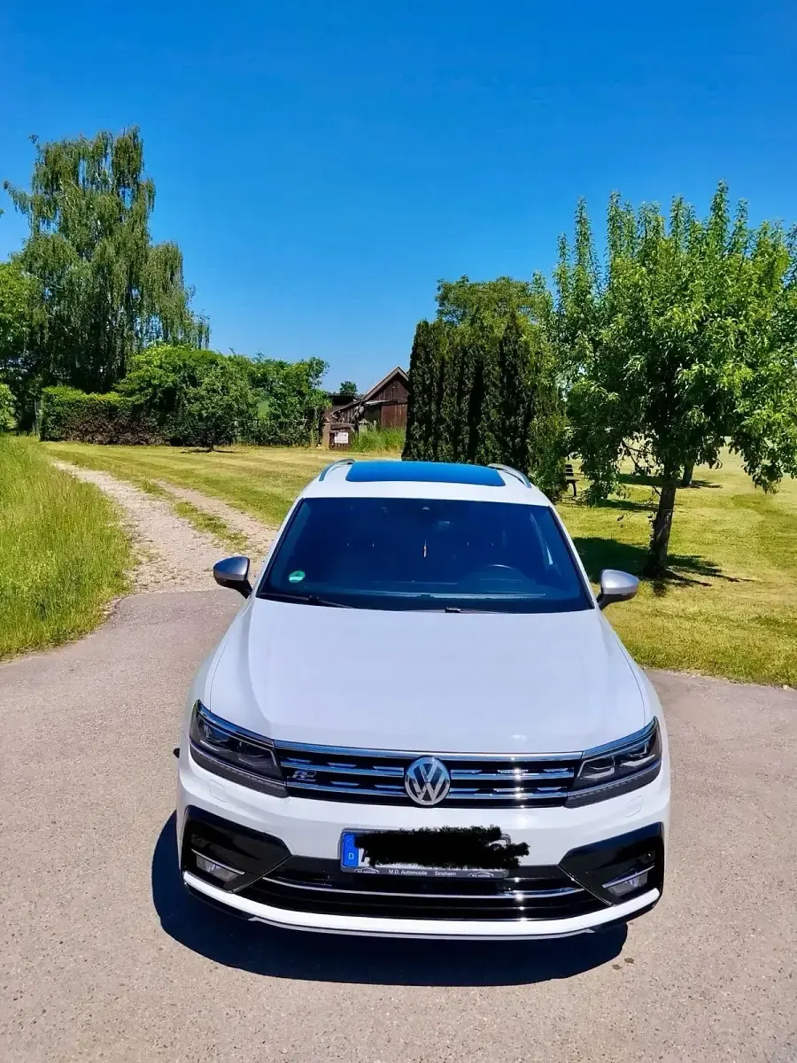 Gebraucht VW Tiguan Allspace 220 PS (161 kW) 2019 Weiß SUV