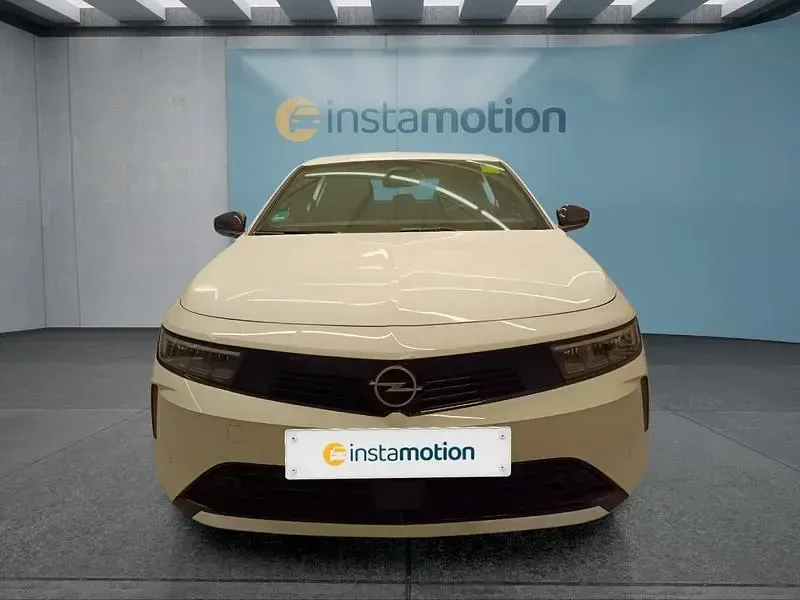 Gebraucht Opel Astra 110 PS (80 kW) 2025 Weiß Kleinwagen