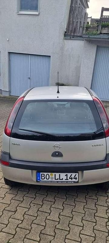 Gebraucht Opel Corsa Comfort 58 PS (42 kW) 2002 Silber Limousine