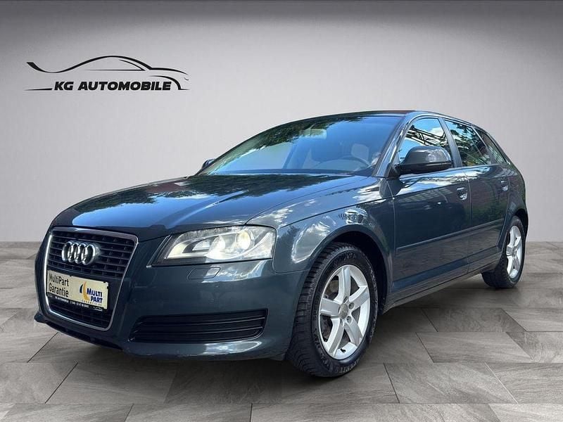Grau Gebraucht 2009 Audi A3 Ambiente Limousine | 7.799 € (Etwas zu teuer) - Bild 1/4