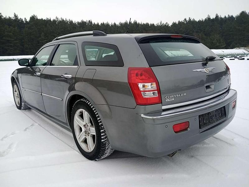 Gebraucht Chrysler 300C Touring 218 PS (160 kW) 2009 Grau Kombi