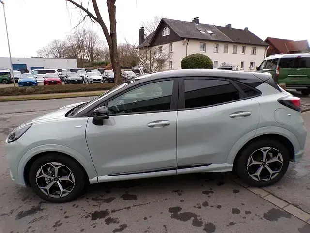 Gebraucht Ford Puma ST-Line 125 PS (91 kW) 2025 Grau SUV