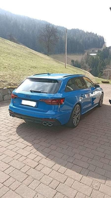 Second-hand Audi S4 347 CP (255 kW) 2019 Albastru Break