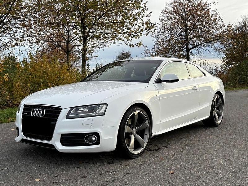 Weiß Gebraucht 2012 Audi A5 S-Line Coupé | 9.890 € (Superpreis) - Bild 1/4