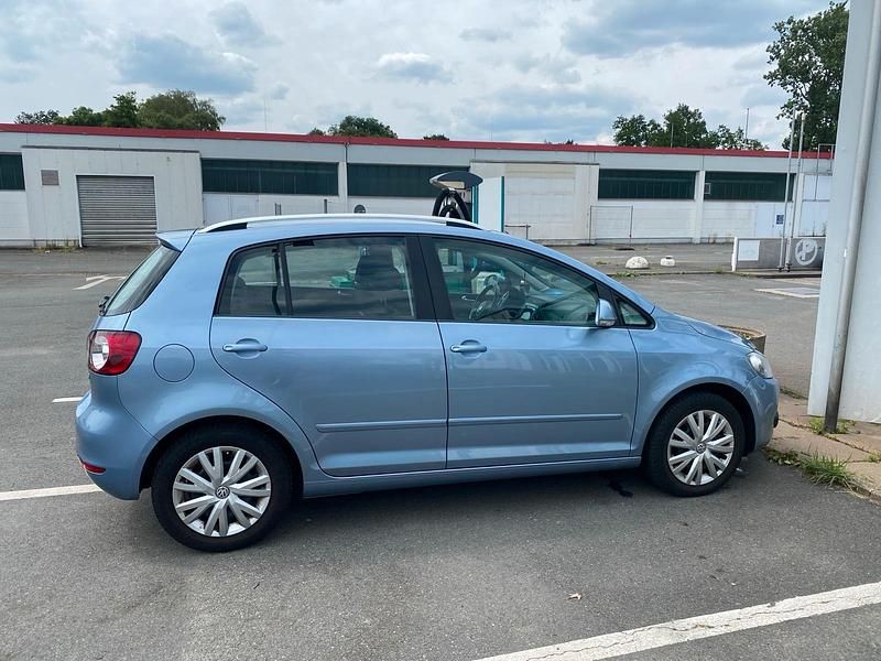 Gebraucht VW Golf Plus Cross 122 PS (89 kW) 2010 Blau Van / Kleinbus