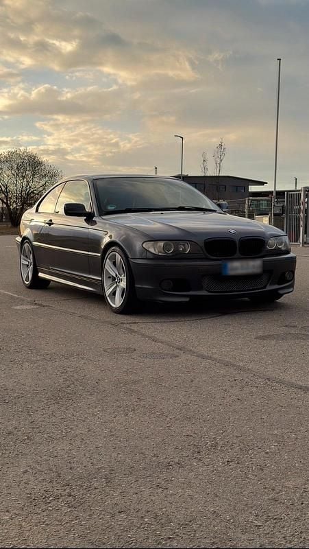 Gebraucht BMW 320 150 PS (110 kW) 2006 Grau Coupé