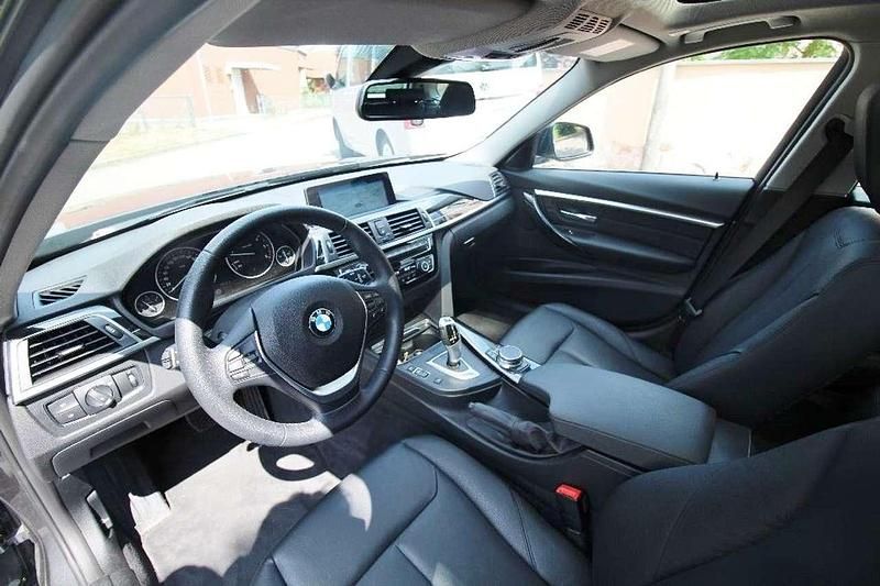 Gebraucht BMW 320 Luxury Line 190 PS (139 kW) 2017 Grau Kombi