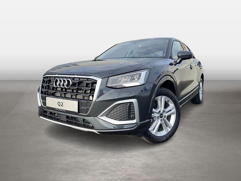 Grau Neu 2025 Audi Q2 Advanced SUV | 36.900 € (Fairer Preis) - Bild 1/4