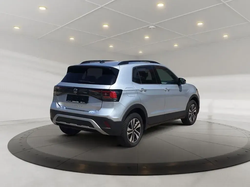 Gebraucht VW T-Cross Life 116 PS (85 kW) 2026 Silber SUV