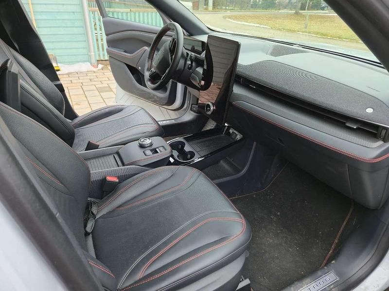 Gebraucht Ford Mustang Mach-E Premium 197 kW (269 PS) 2022 Weiß SUV