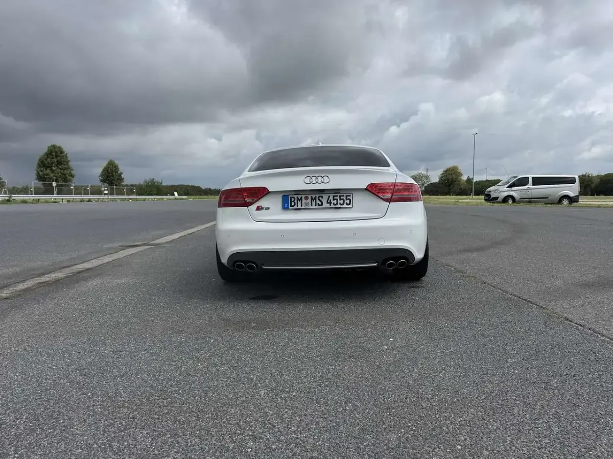 Gebraucht Audi S5 Design 354 PS (260 kW) 2007 Weiß Coupé