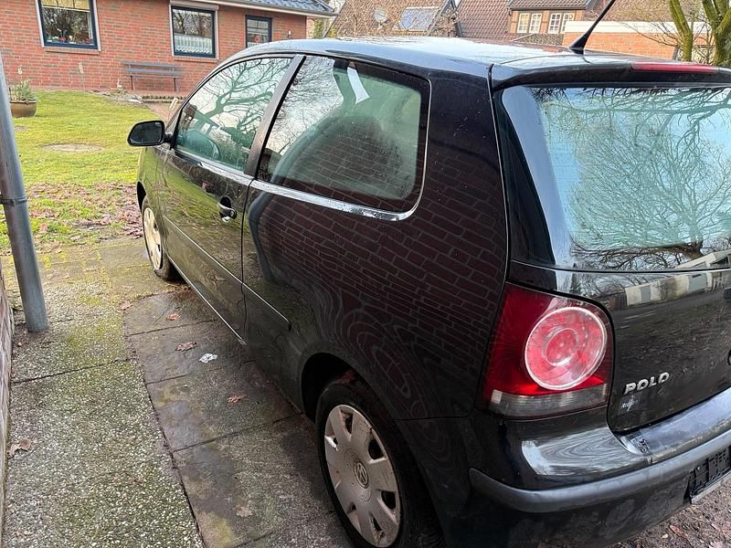 Schwarz Gebraucht 2006 VW Polo Kleinwagen | 1.000 € (Superpreis) - Bild 1/4