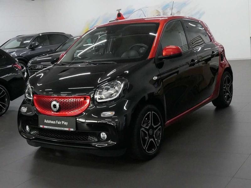 Schwarz Gebraucht 2017 Smart ForFour Prime Kleinwagen | 15.490 € (Teuer) - Bild 1/4