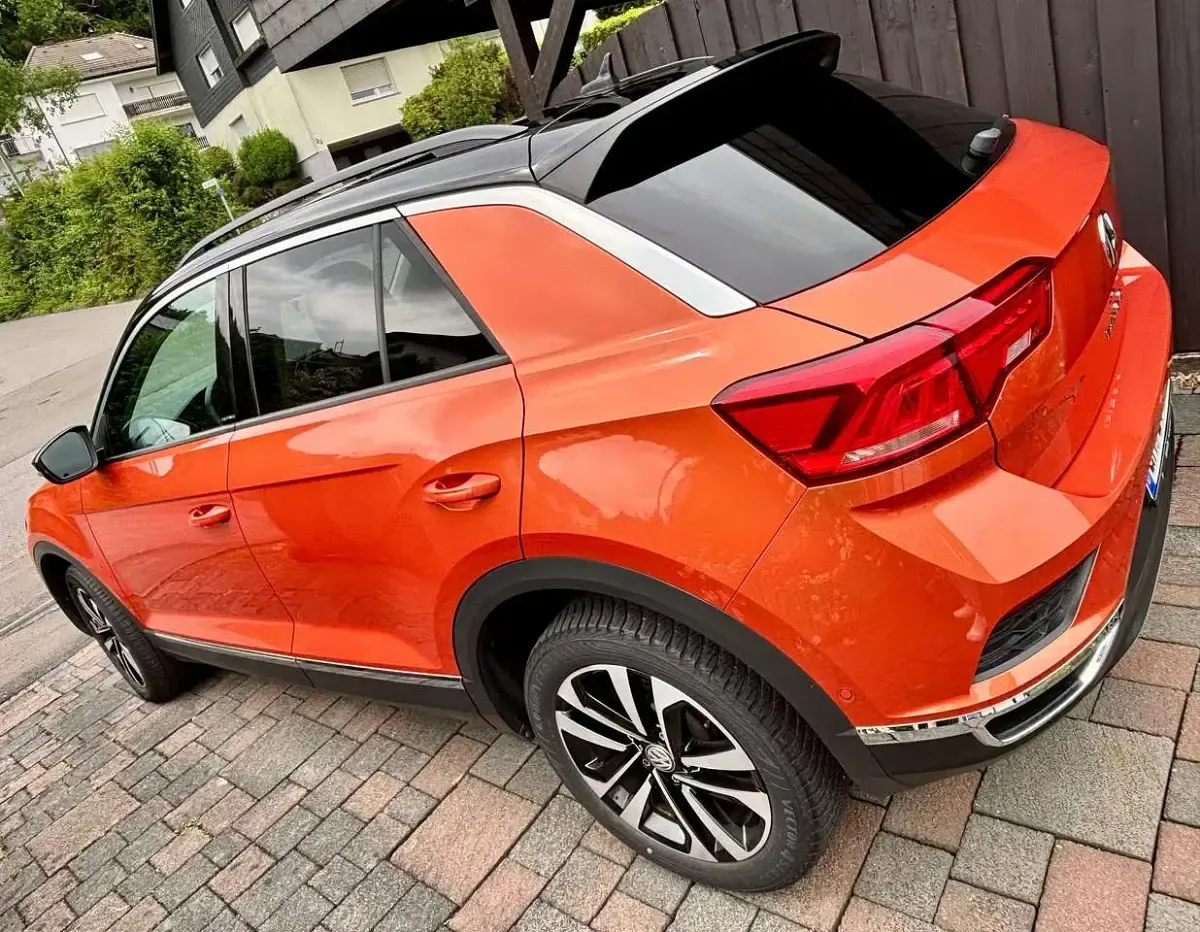 Gebraucht VW T-Roc IQ Drive 150 PS (110 kW) 2020 Orange SUV