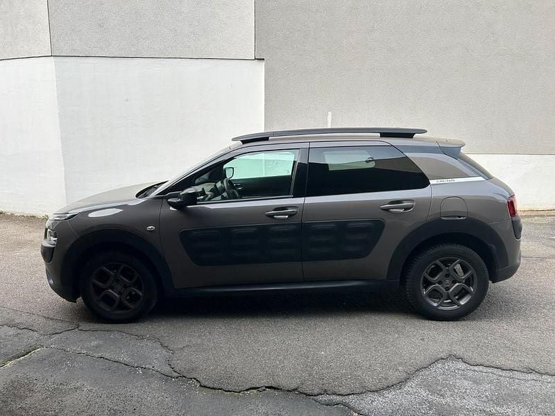 Gebraucht Citroën C4 PureTech 82 PS (60 kW) 2016 Braun Limousine