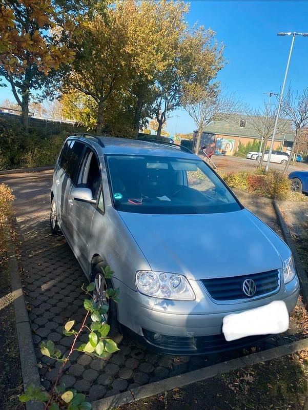 Gebraucht VW Touran 101 PS (74 kW) 2003 Silber Van / Kleinbus