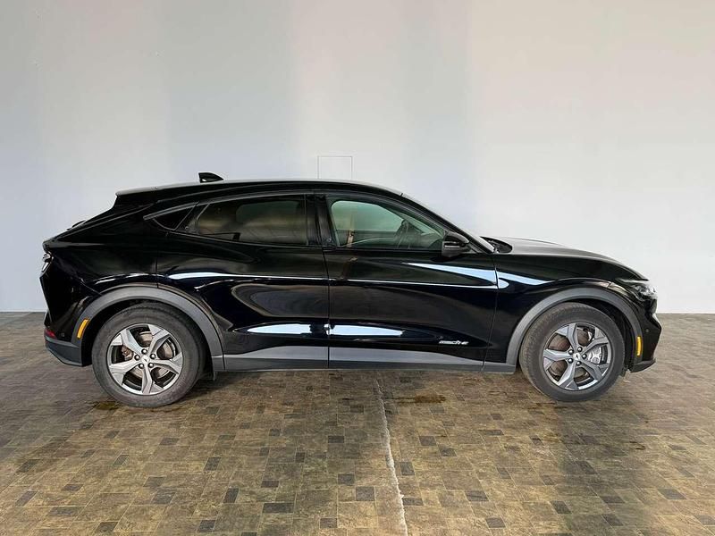 Gebraucht Ford Mustang Mach-E 197 kW (269 PS) 2021 Iridiumschwarz metallic SUV