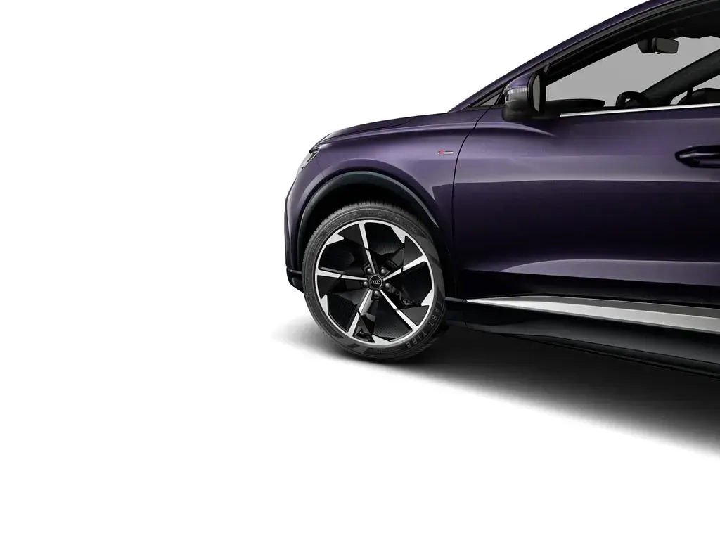 Second-hand Audi Q4 e-tron S-Line 250 kW (340 CP) 2025 Mov SUV