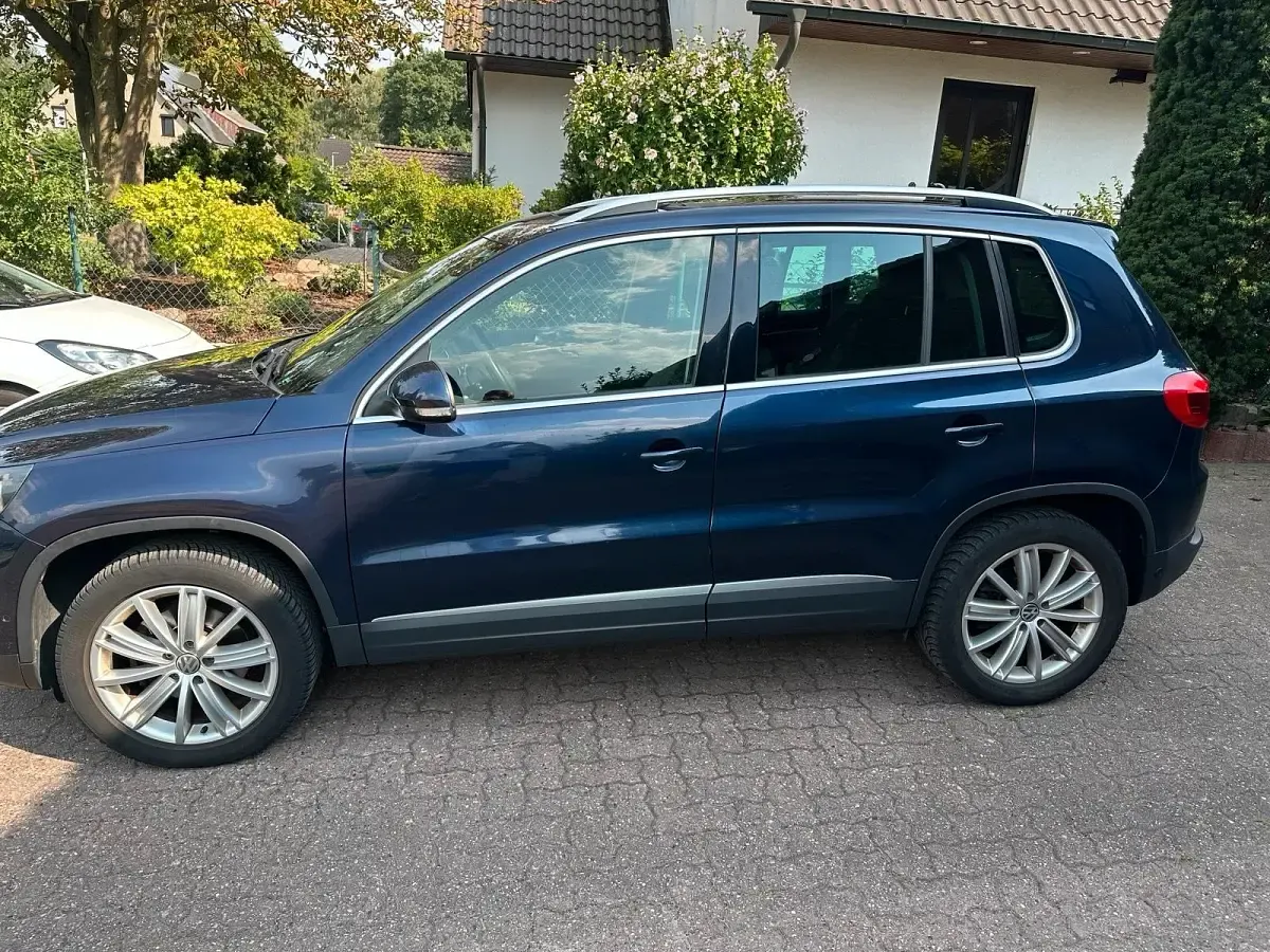 Gebraucht VW Tiguan 140 PS (102 kW) 2013 Blau SUV