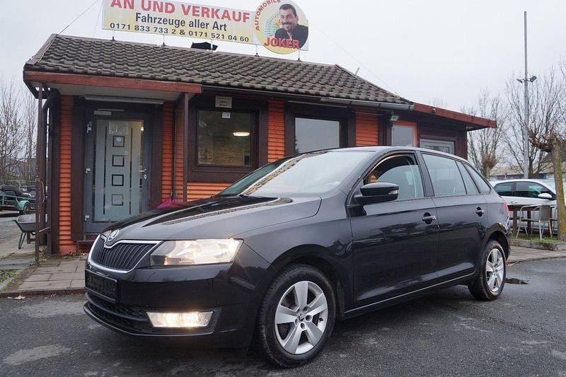 Schwarz Gebraucht 2016 Skoda Rapid Ambition Kombi | 7.490 € (Fairer Preis) - Bild 1/4