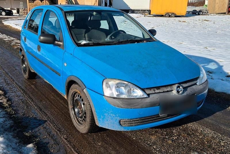 Blau Gebraucht 2001 Opel Corsa Kleinwagen | 250 € (Superpreis) - Bild 1/4