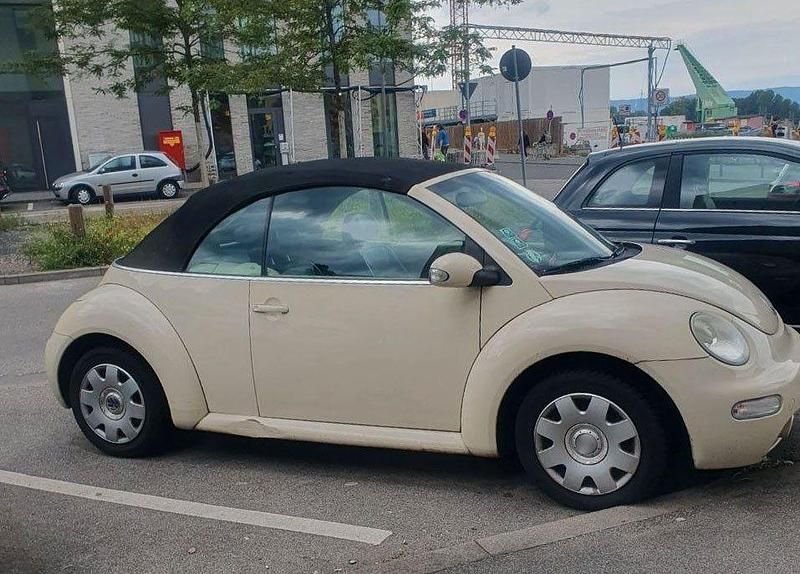 Gebraucht VW Beetle Cabriolet 102 PS (75 kW) 2003 Beige Cabrio