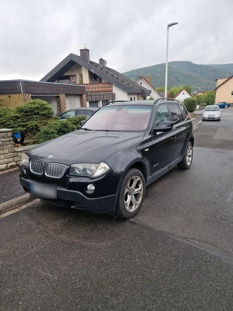 Gebraucht BMW X3 Exclusive 181 PS (133 kW) 2010 Schwarz SUV