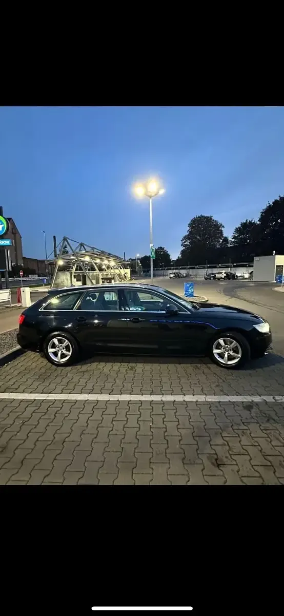 Gebraucht Audi A6 177 PS (130 kW) 2012 Schwarz Kombi