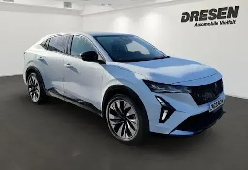 Używany Renault Rafale Techno 200 KM (147 kW) 2024 Biały SUV