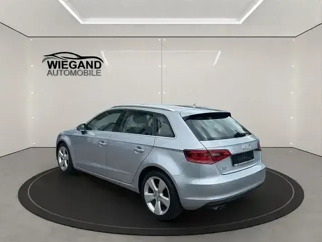 Gebraucht Audi A3 Ambition 150 PS (110 kW) 2016 Silber Limousine