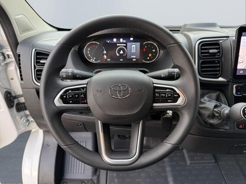 Neu Toyota Proace 140 PS (102 kW) 2025 Weiss Van / Kleinbus