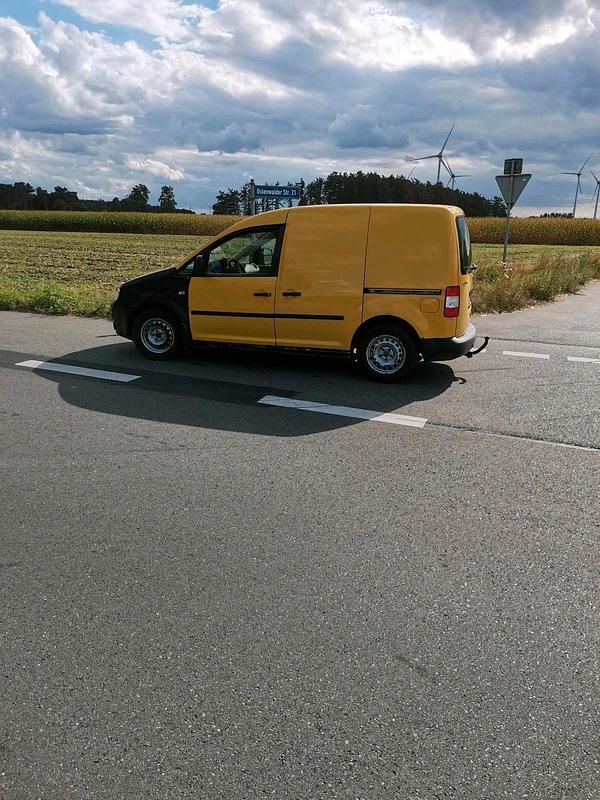 Gebraucht VW T5 69 PS (50 kW) 2010 Gelb Van