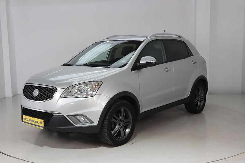 Silber Gebraucht 2013 Ssangyong (KGM) Korando SUV | 5.490 € - Bild 1/4
