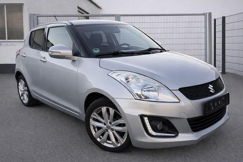 Gebraucht Suzuki Swift Comfort 94 PS (69 kW) 2014 Silber Kleinwagen