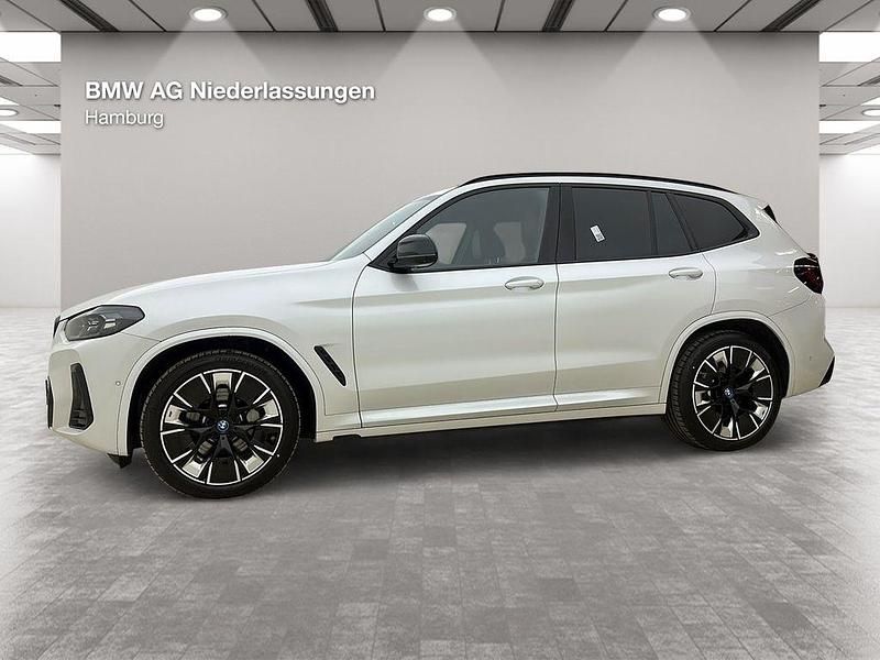 Gebraucht BMW iX3 Impressive 210 kW (286 PS) 2022 Weiß SUV
