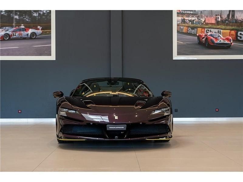 Gebraucht Ferrari SF90 2024 Violett